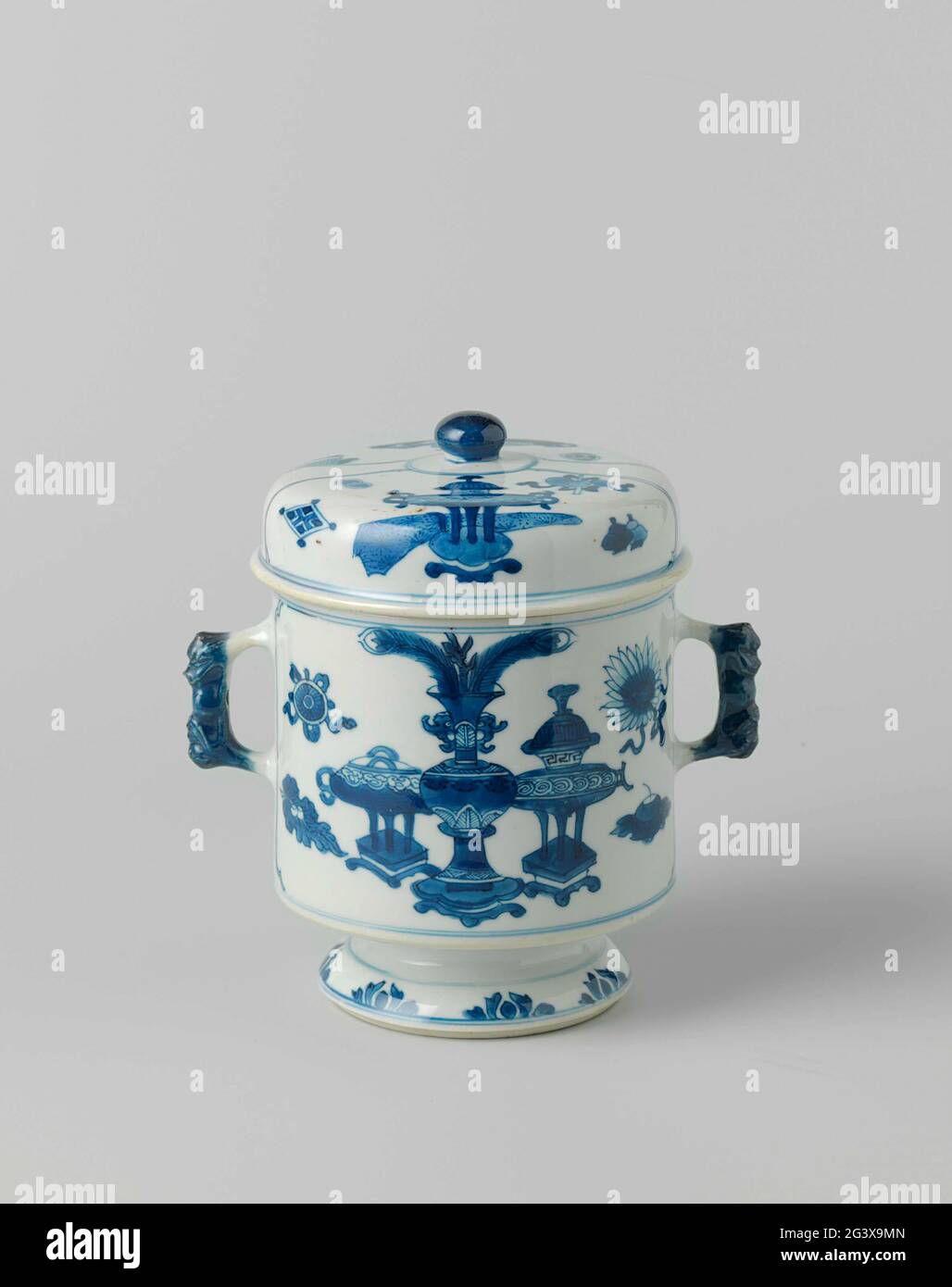 6 Inch Pale Blue and White Glazed Porcelain Pink Lotus Sugar Bowl 