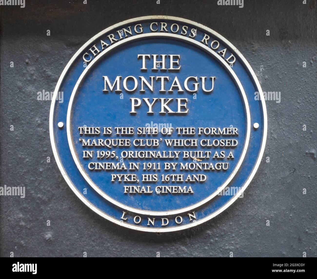 The Montagu Pyke - Blue Plaque on the Montagu Pyke Pub on Charing Cross Road on the site of the former Marquee Club. Stock Photo