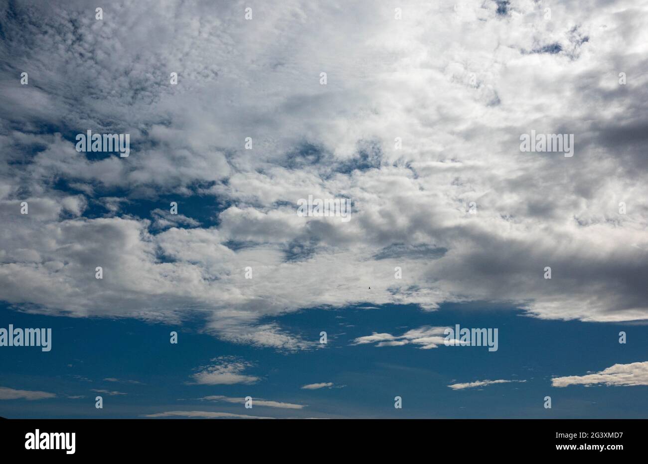 Cumulonimbus rain clouds hi-res stock photography and images - Alamy