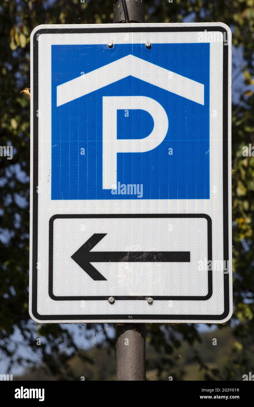 Germany sign no parking hi-res stock photography and images - Alamy