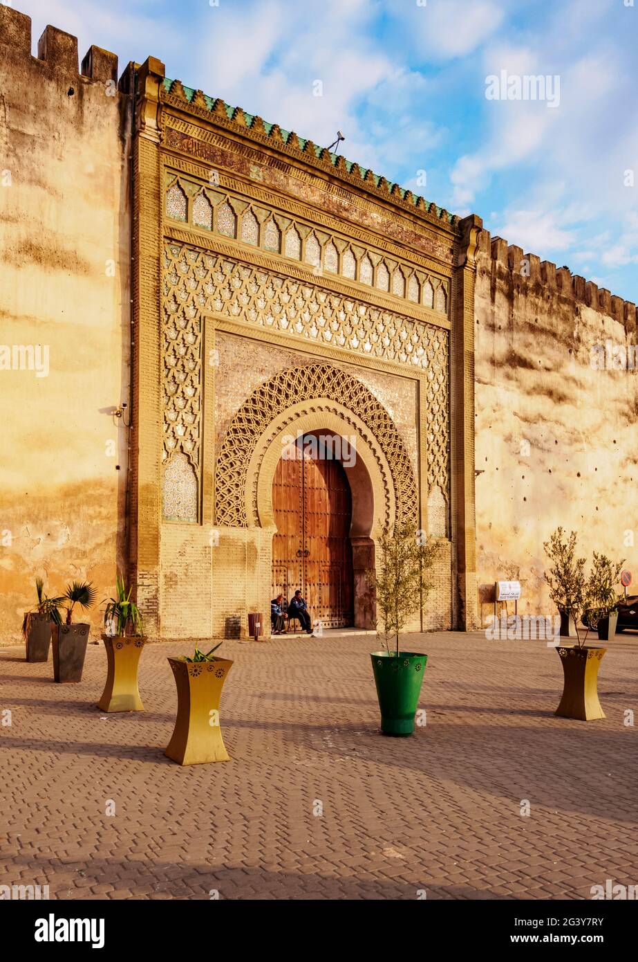 Bab Mansur or Bab Mansour, gate of the Old Medina, Meknes, Fez-Meknes Region, Morocco Stock Photo