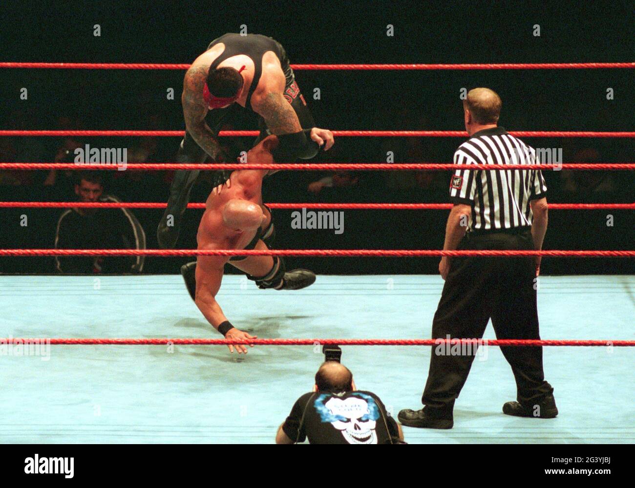 Koelnarena Cologne Germany 1.5.2002, Professional Wrestling: WWF  Road to Insurrextion — 'Stone Cold' Steve Austin (below), 'Undertaker' Stock Photo