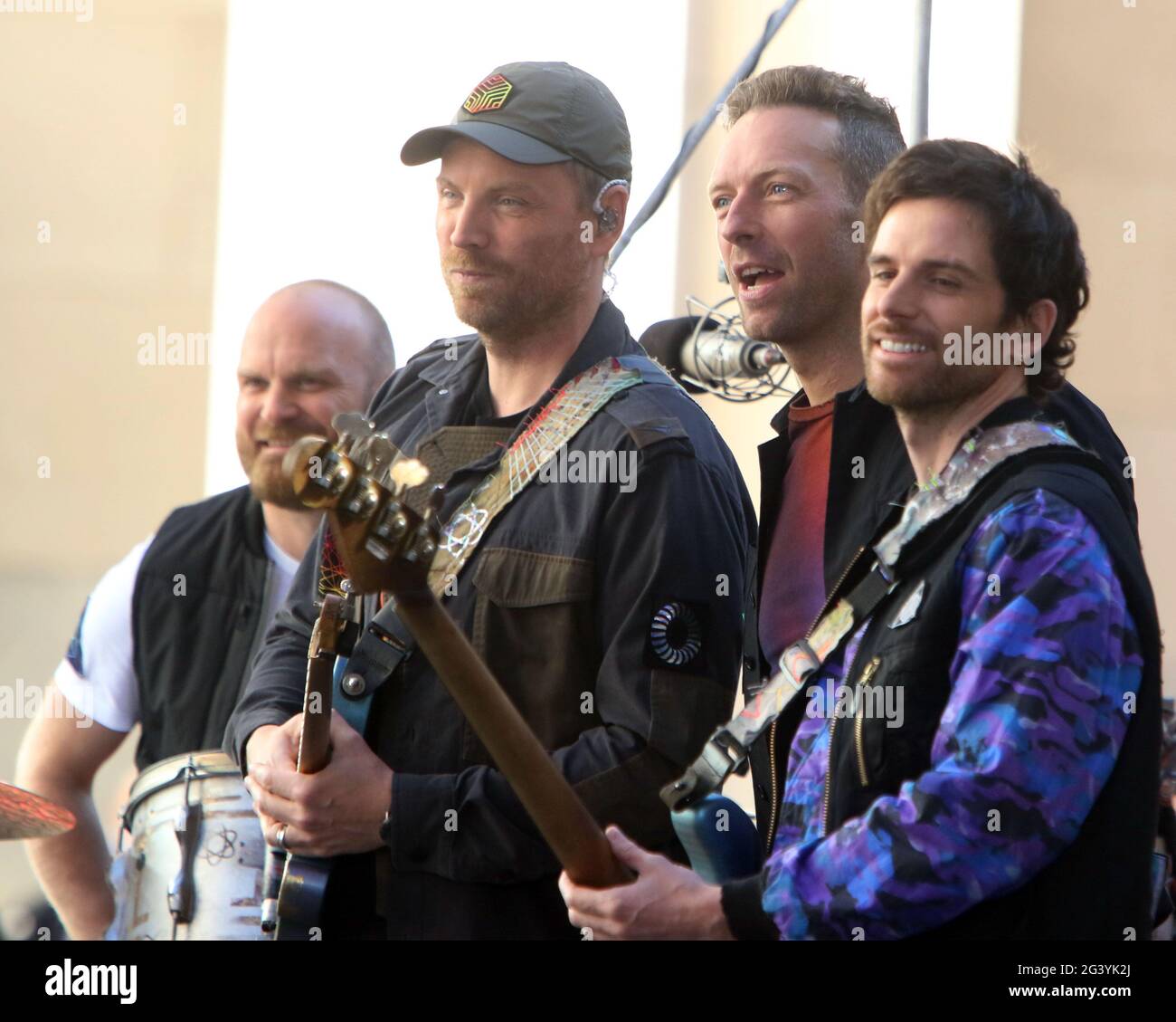 Will Champion of Coldplay arrives at the BBC Radio 1 studios London,  England - 17.12.10 Stock Photo - Alamy