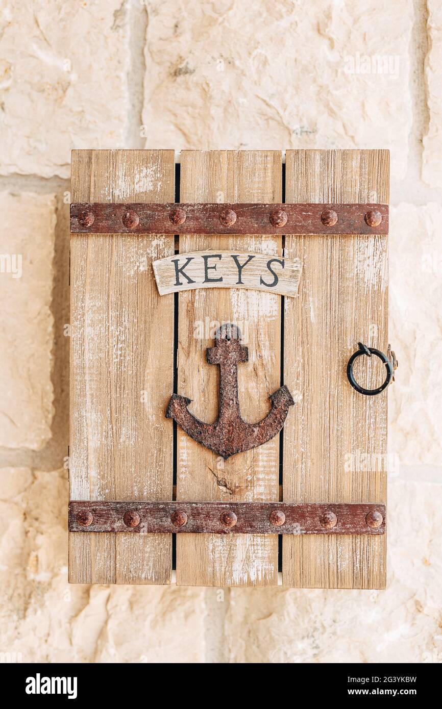 Box for keys hires stock photography and images Alamy