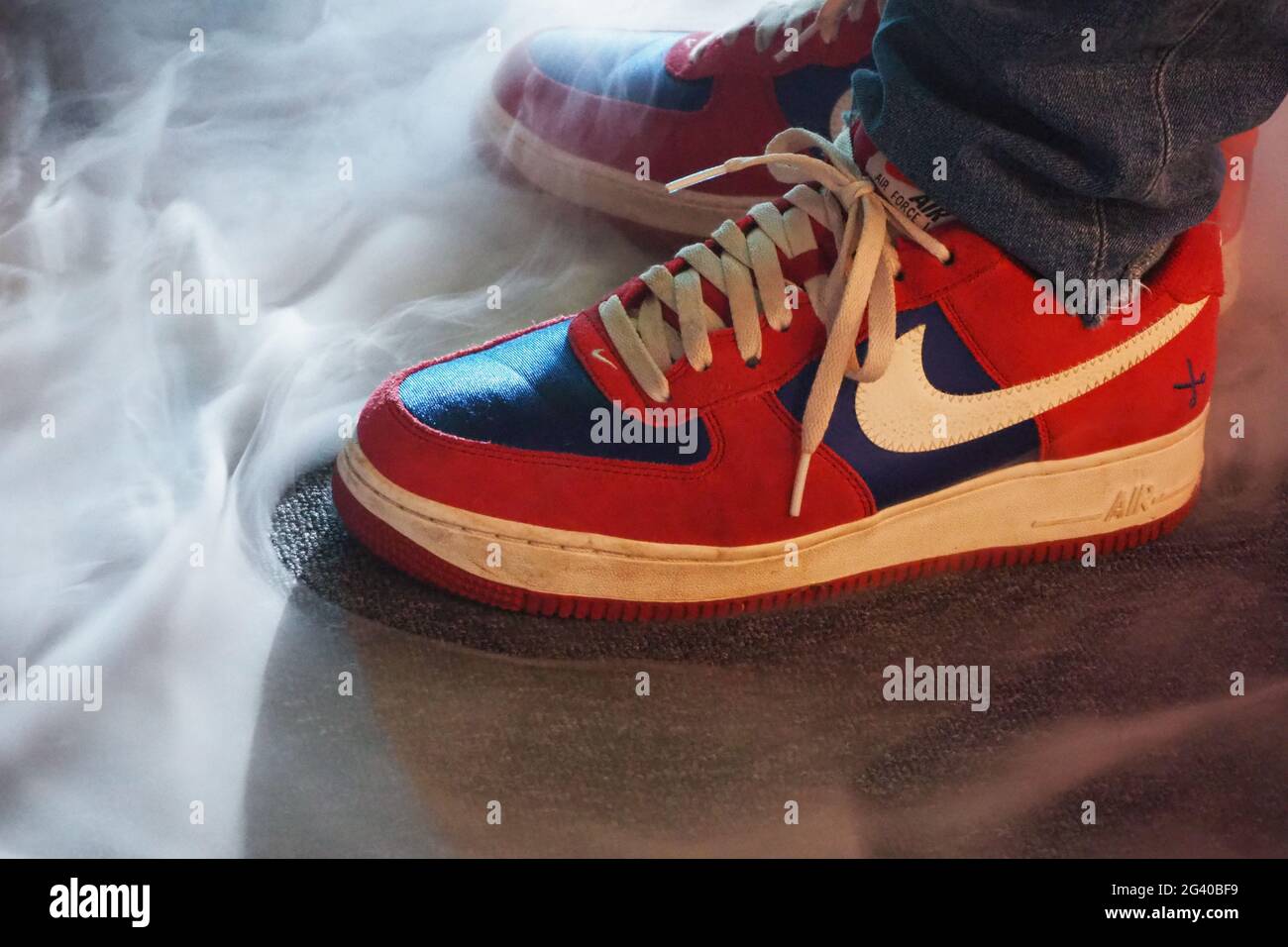 BPM 2019 - The Show For DJs, Nike Air Max Trainers surrounded by swirling  dry ice Stock Photo - Alamy