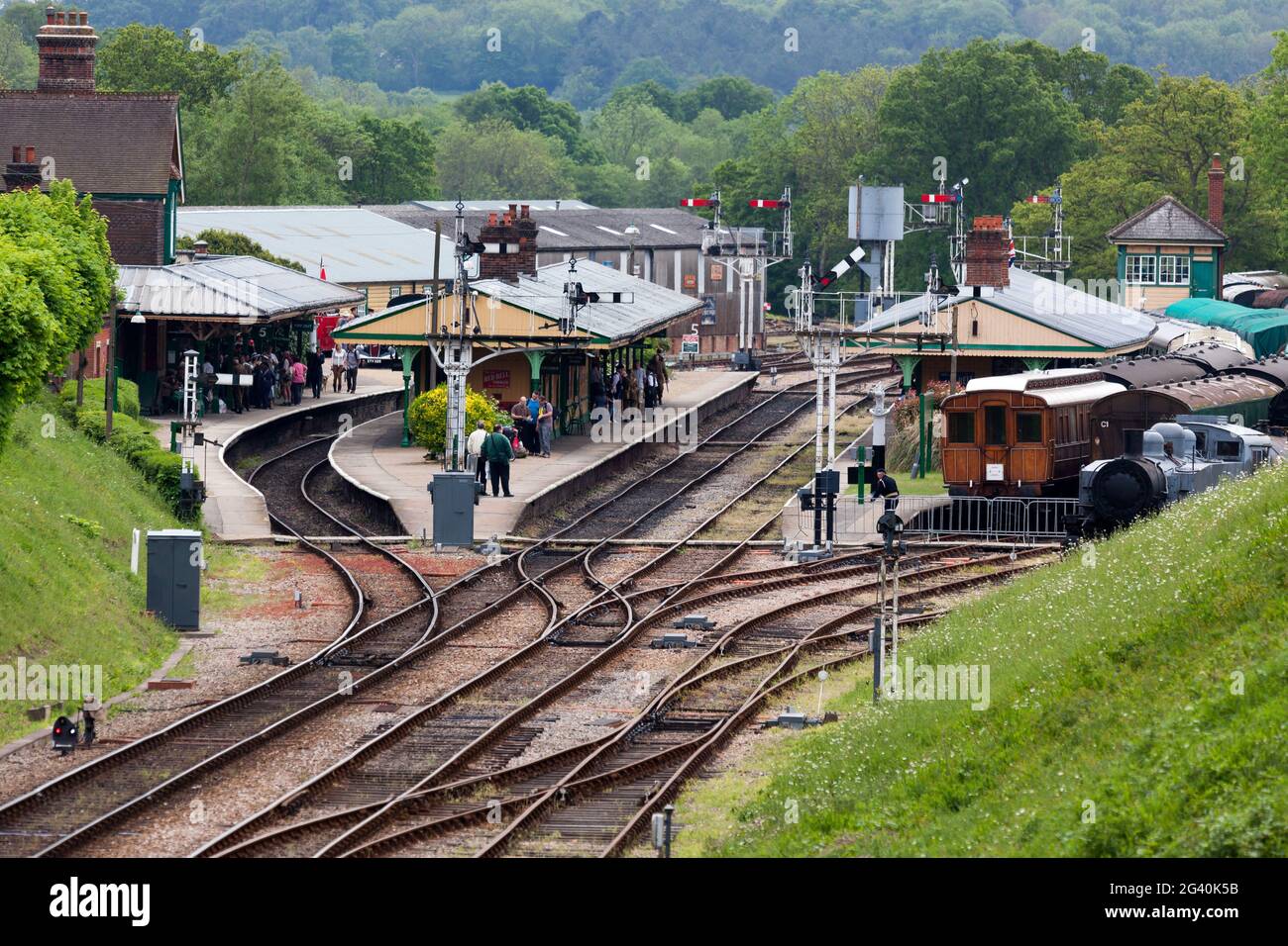 View into Horsted Keynes railway station Stock Photo - Alamy