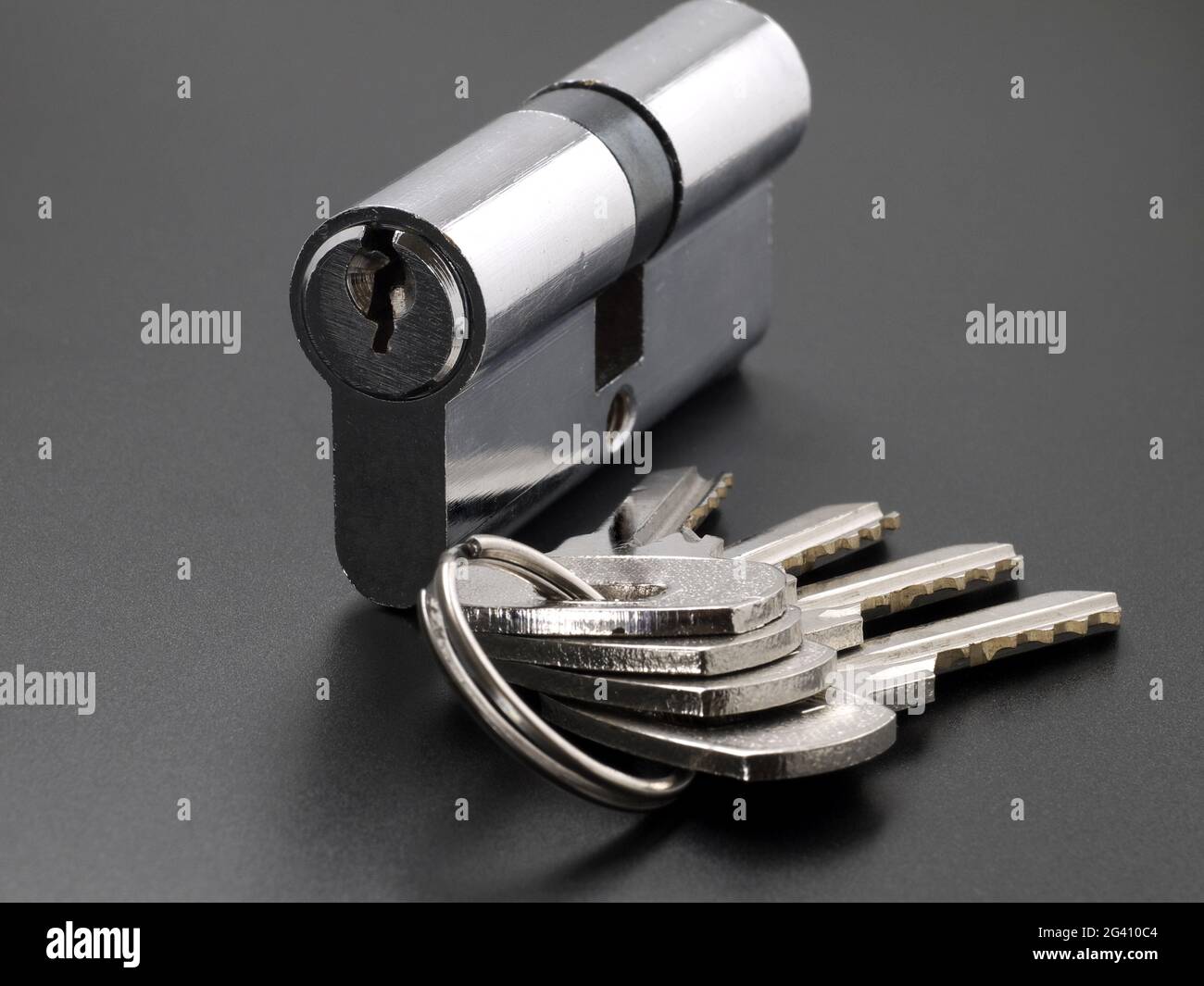 Pin tumbler of cylinder lock internal mechanism and set of keys Stock Photo  - Alamy