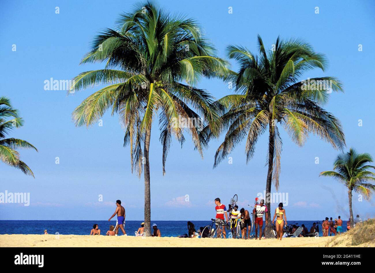 CUBA, HAVANA, YOUNG CUBANS ON PLAYA DEL ESTE Stock Photo
