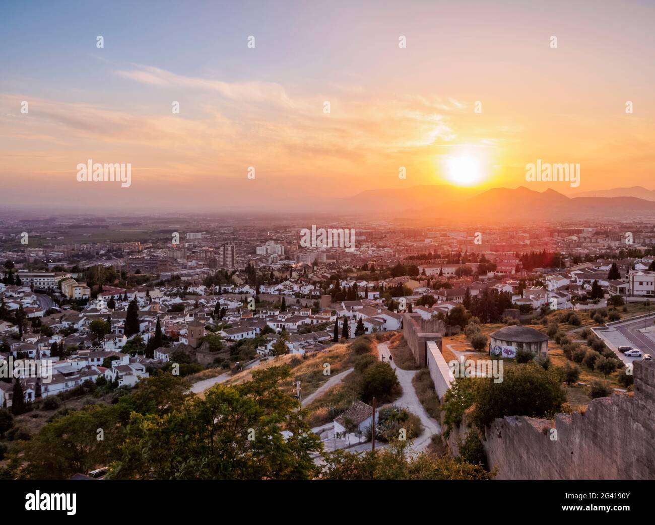 Granada sunset skyline hires stock photography and images Alamy