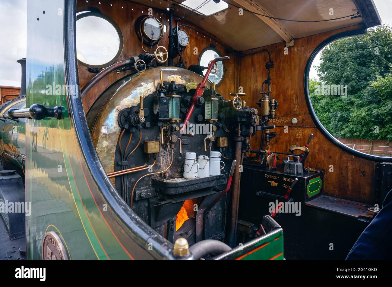 Green painted steam hires stock photography and images Alamy