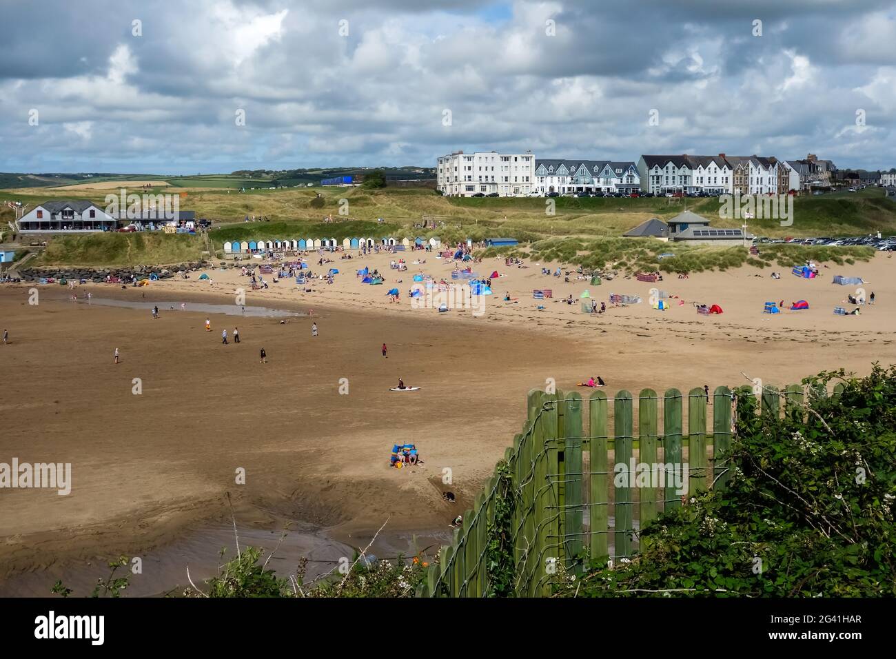 Bude horizontal hi-res stock photography and images - Alamy