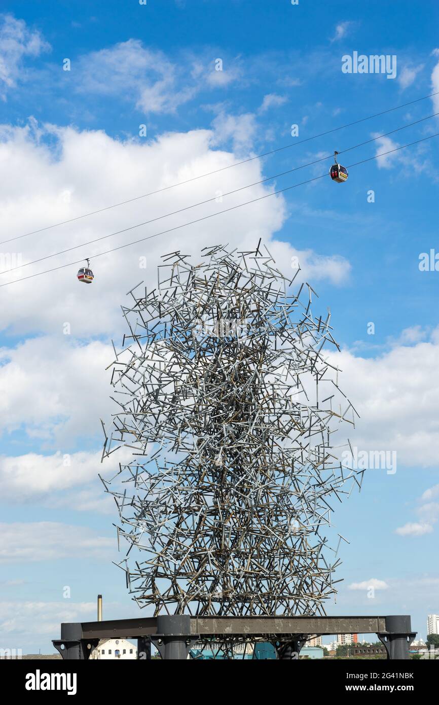 Anthony Gormley's Quantum Cloud sculpture next to North Greenwich Pier Stock Photo