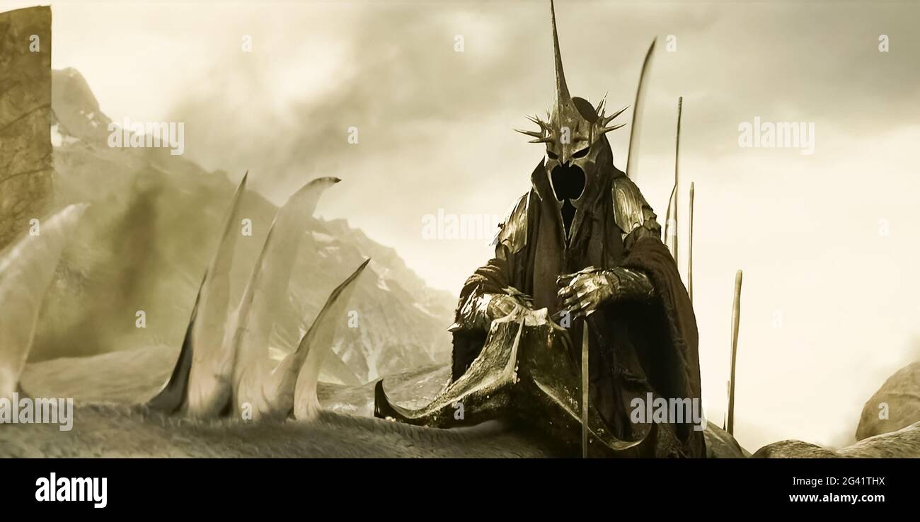 USA. The Witch-king of Angmar in a scene from (C)New Line Cinema film: The  Lord of the Rings: The Return of the King (2003) . PLOT: Gandalf and  Aragorn lead the World