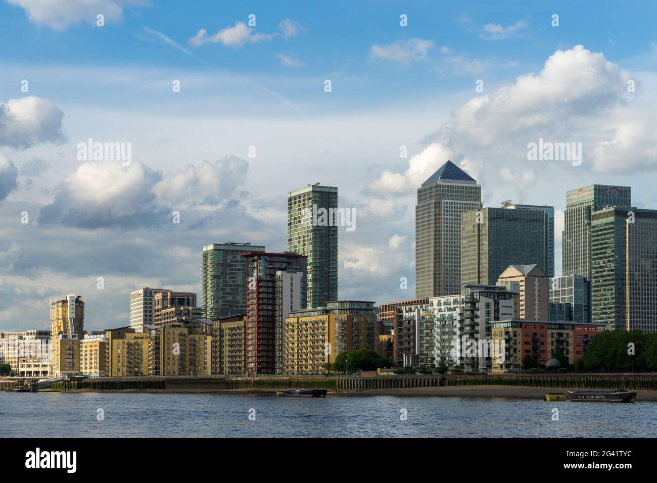 Various styles of buildings along the River Thames Stock Photo Alamy