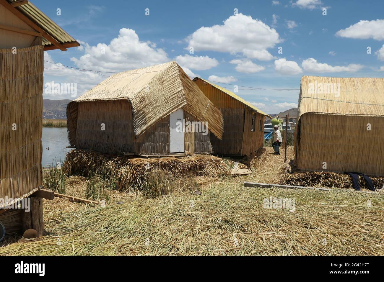Reed house in Lake Titicaca Peru Stock Photo Alamy