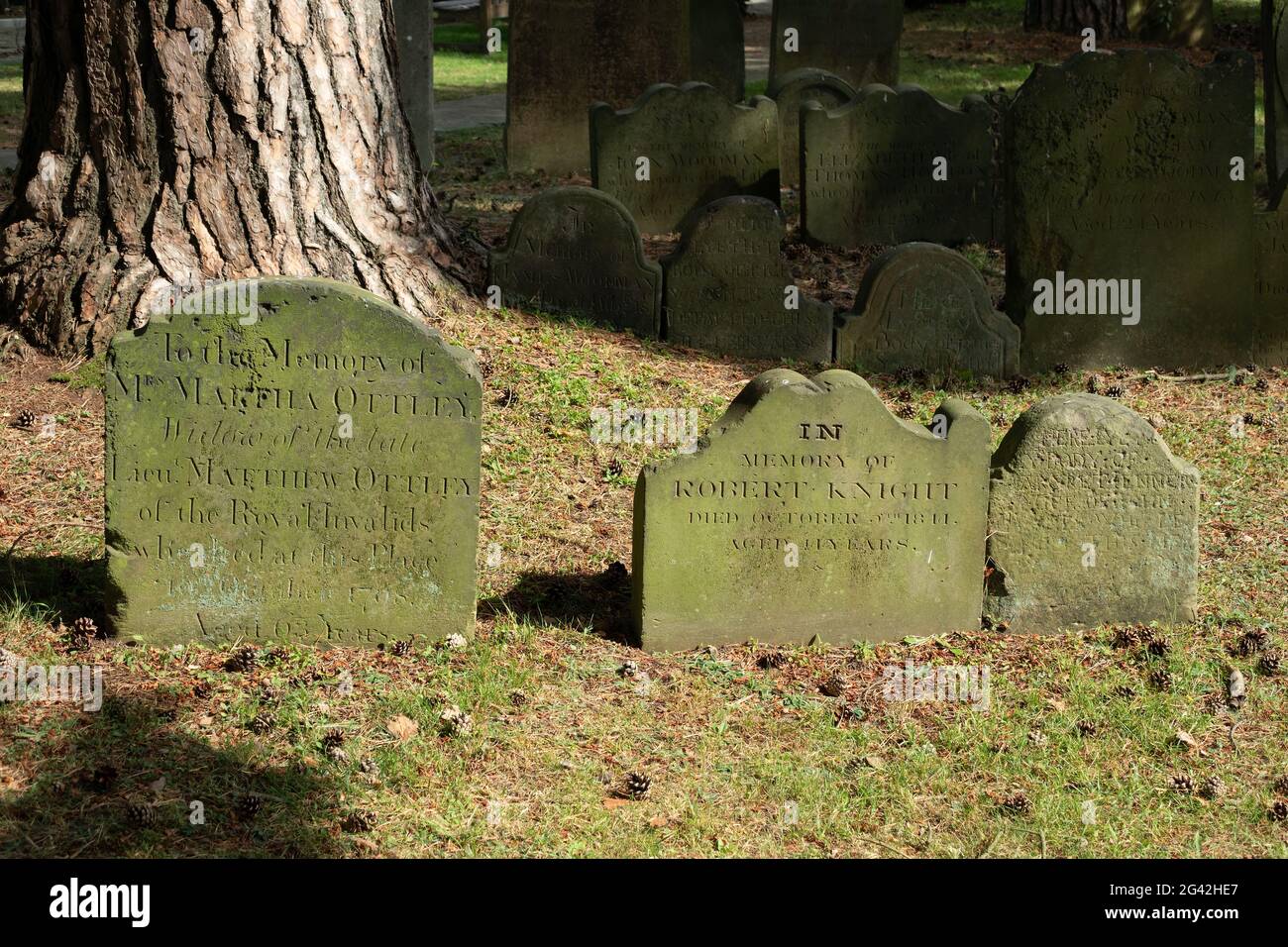 EAST GRINSTEAD, WEST SUSSEX/UK - AUGUST 30 : Headstones in St Swithun's Church graveyard in East Grinstead West Sussex on August Stock Photo