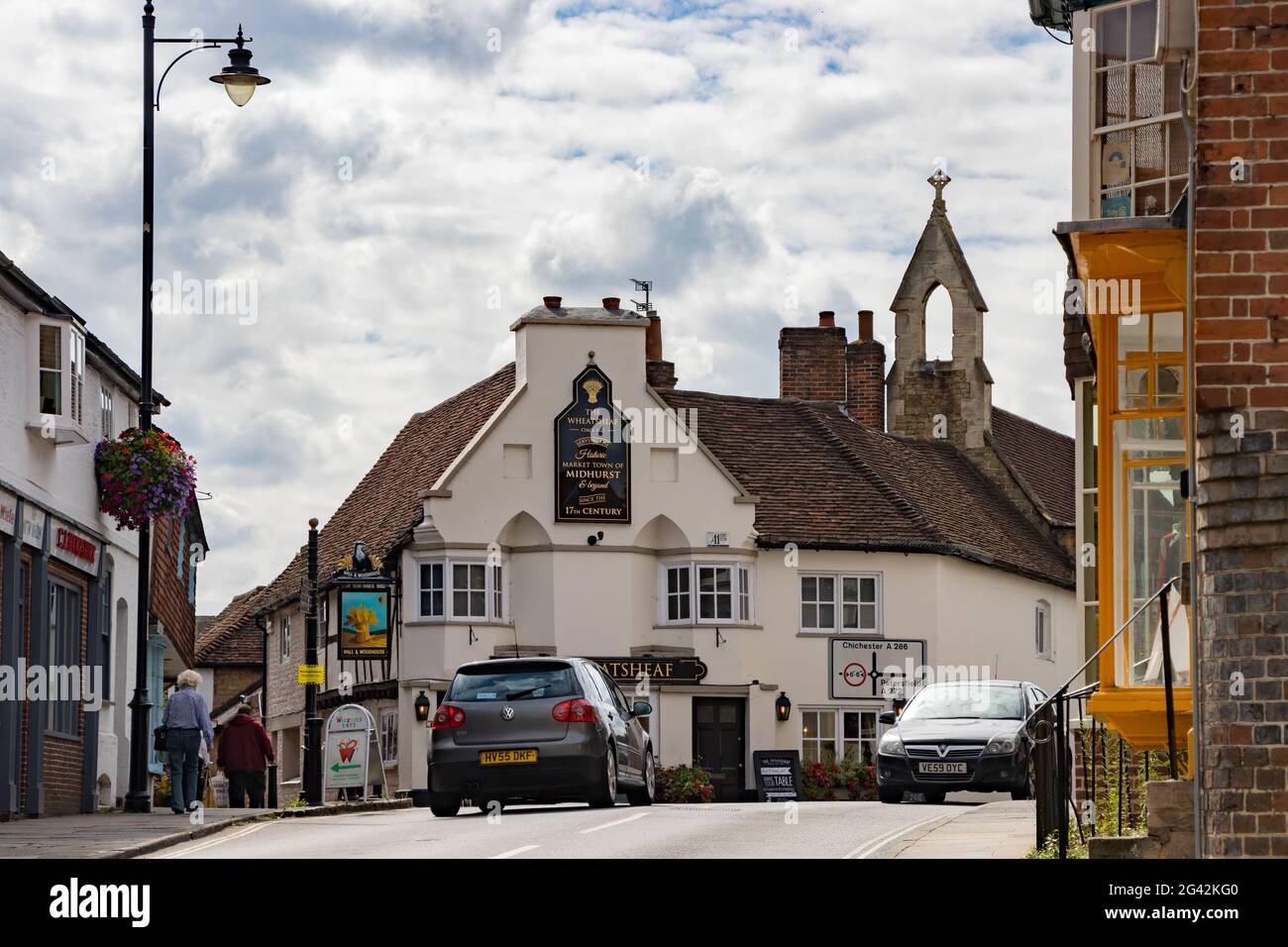 MIDHURST, WEST SUSSEX/UK - SEPTEMBER 1 : View of the Wheatsheaf public house in Midhurst, West Sussex on September 1, 2020. Two Stock Photo