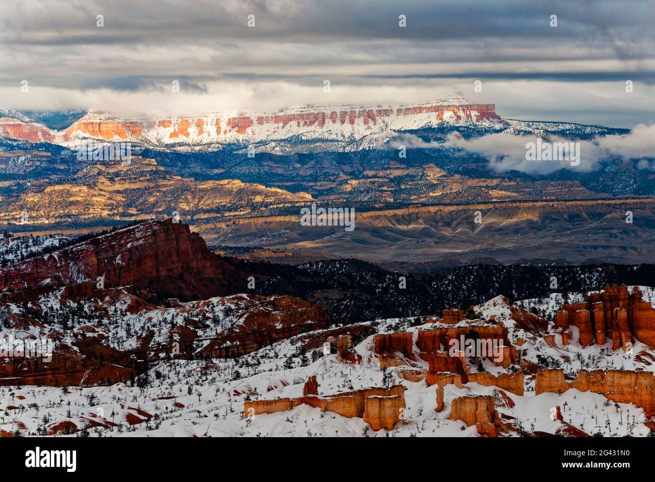 Majestic snow covered mountain landscape, Utah, USA Stock Photo