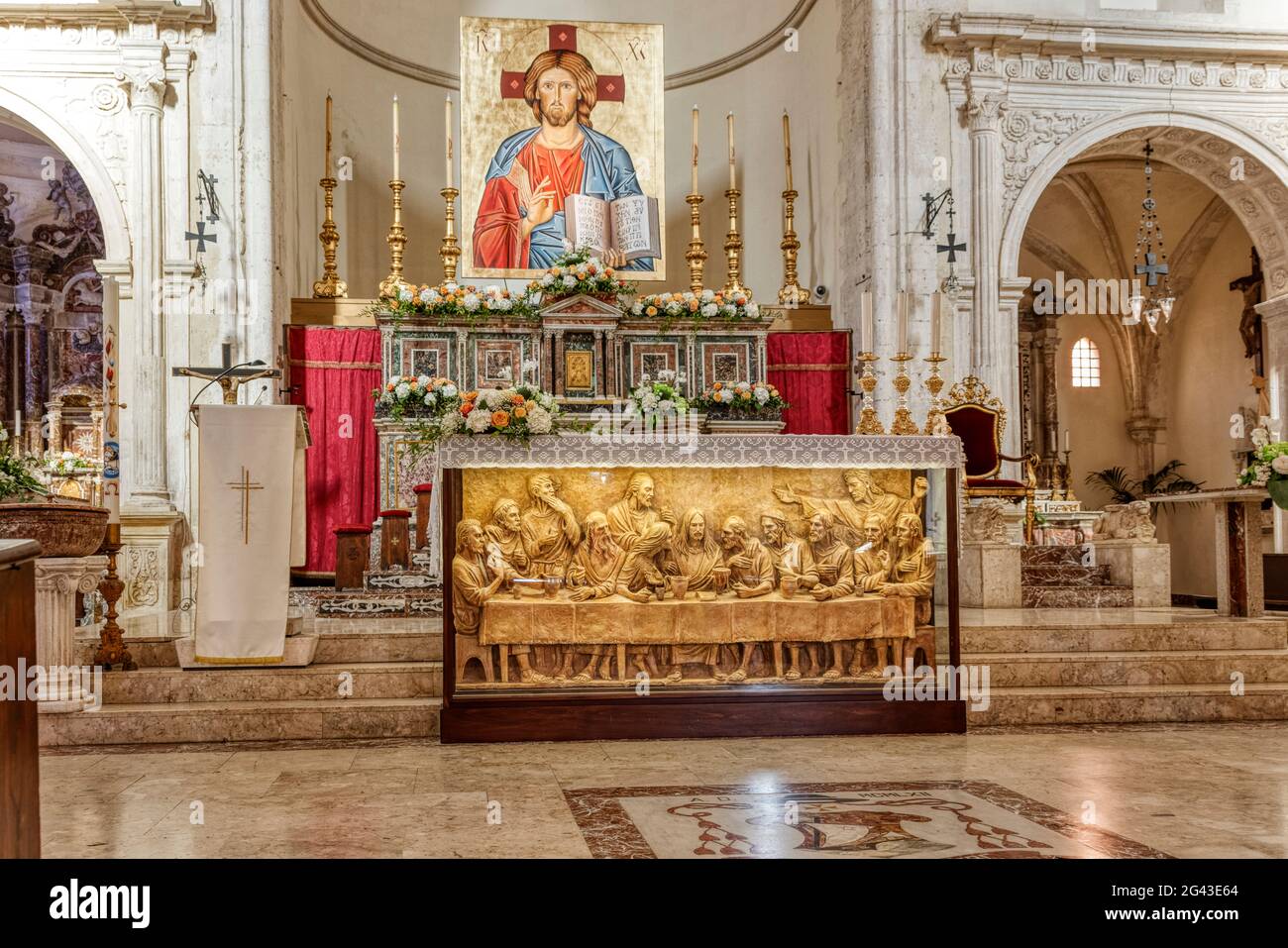 Altar of the Church of San Nicolo in Taormina, Sicily, Italy Stock ...