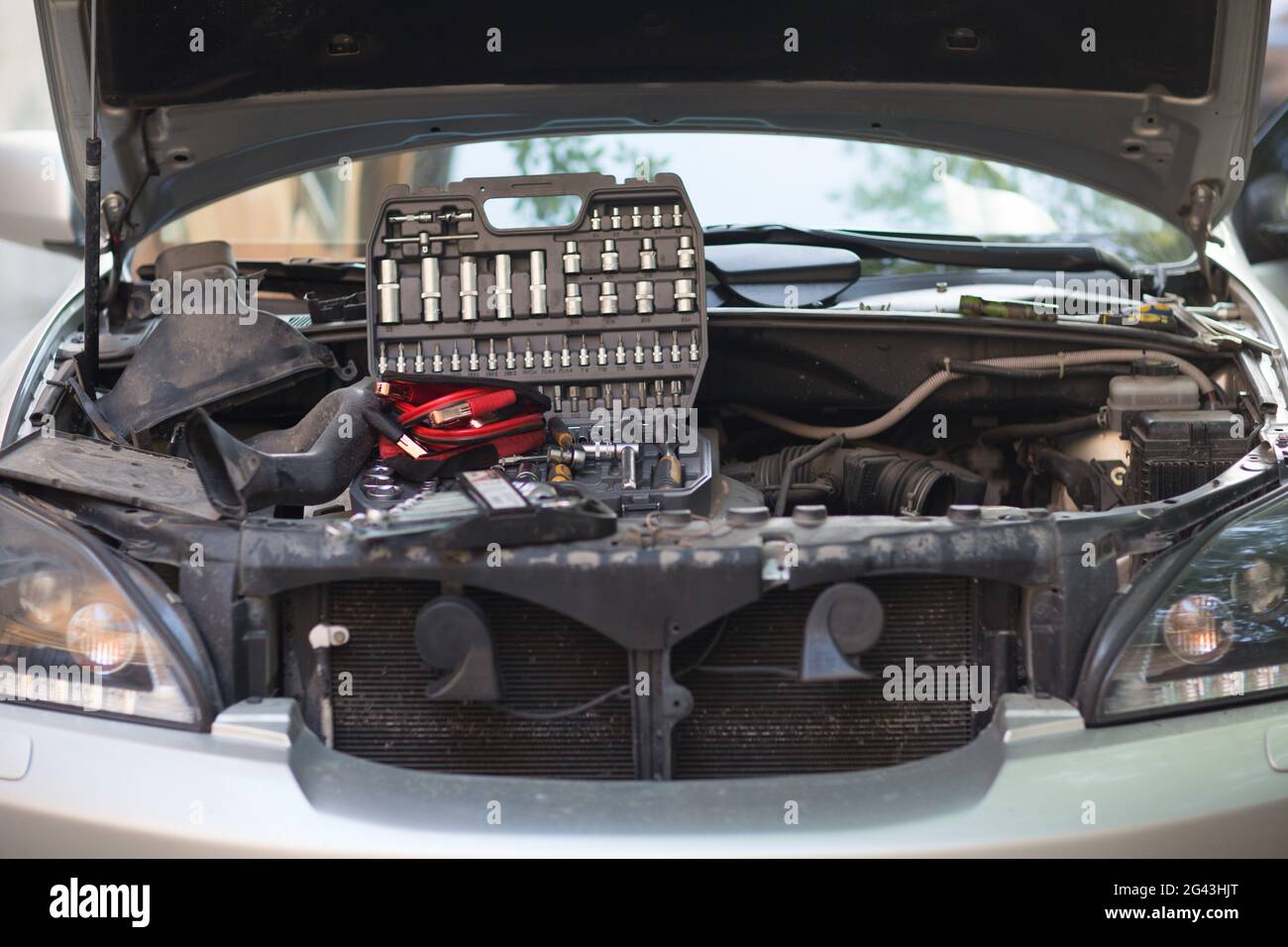 Open car hood hires stock photography and images Alamy