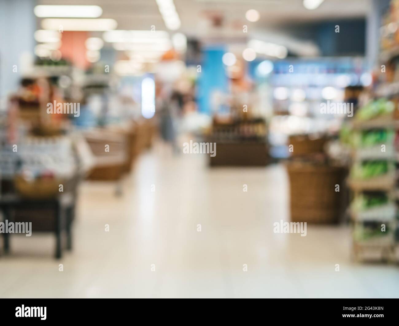 Blurred supermarket aisle Stock Photo - Alamy