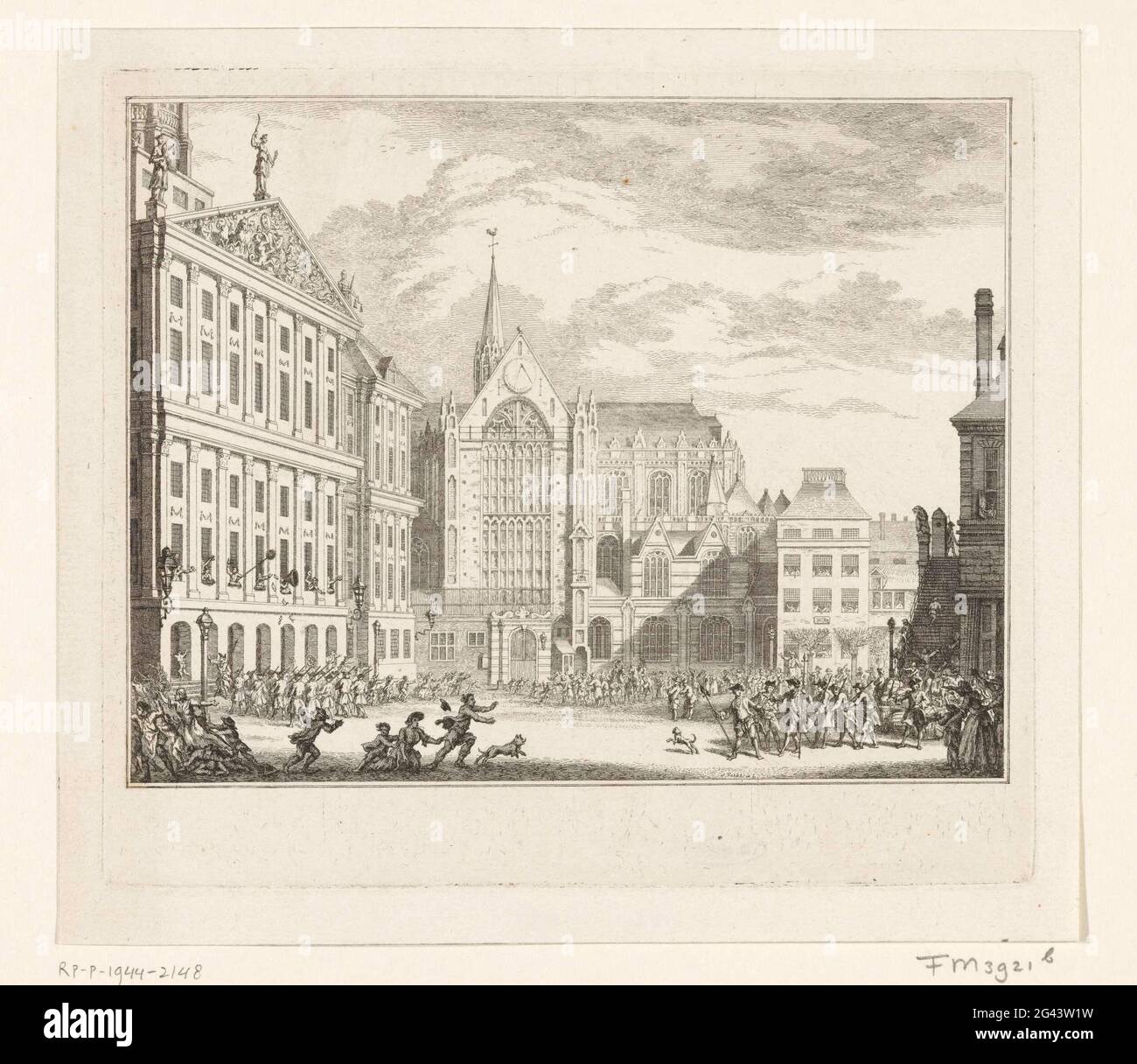 Captain Scheerenberg drives away the uproar turners, 1747. Under the leadership of Captain Abraham Scheerenberg, OrangeGezinde Raaders are dragged out of the town hall and from Dam Square, November 9, 1747. In the occupied city hall, a demonstrant led a craze from the window, which is a mocking reference to the Roede behave through the schout. In the middle the new church and on the right a part of the wager. Stock Photo