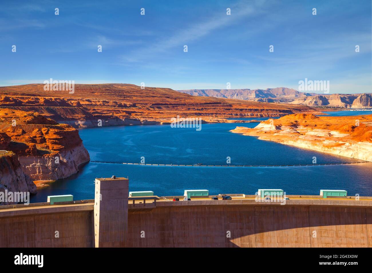The largest reservoir in the United States Stock Photo Alamy
