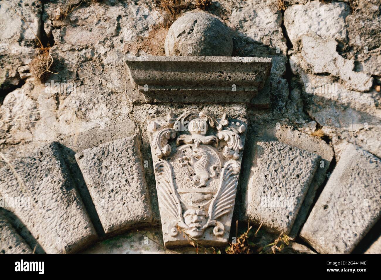 Ancient coat of arms hires stock photography and images Alamy