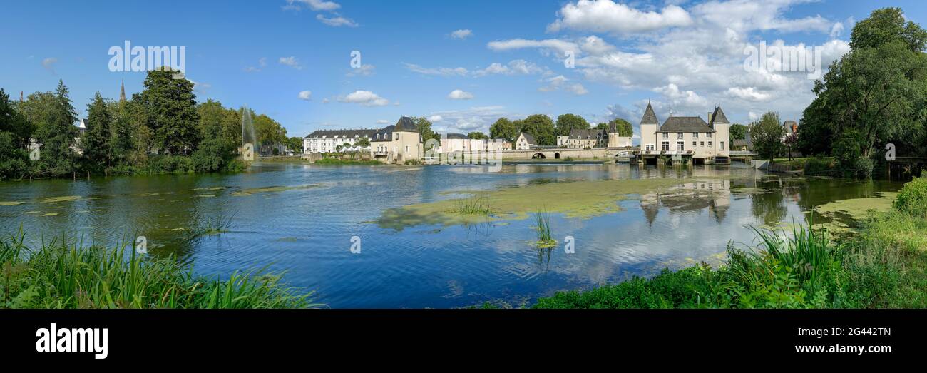 Chateau des Carmes across lake, Ville de La Fleche, Loire Valley, France Stock Photo