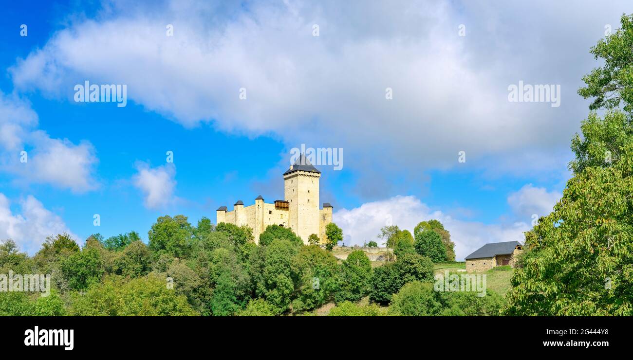 View of chateau with tower on hill, Mauvezin, Occitanie, France Stock Photo