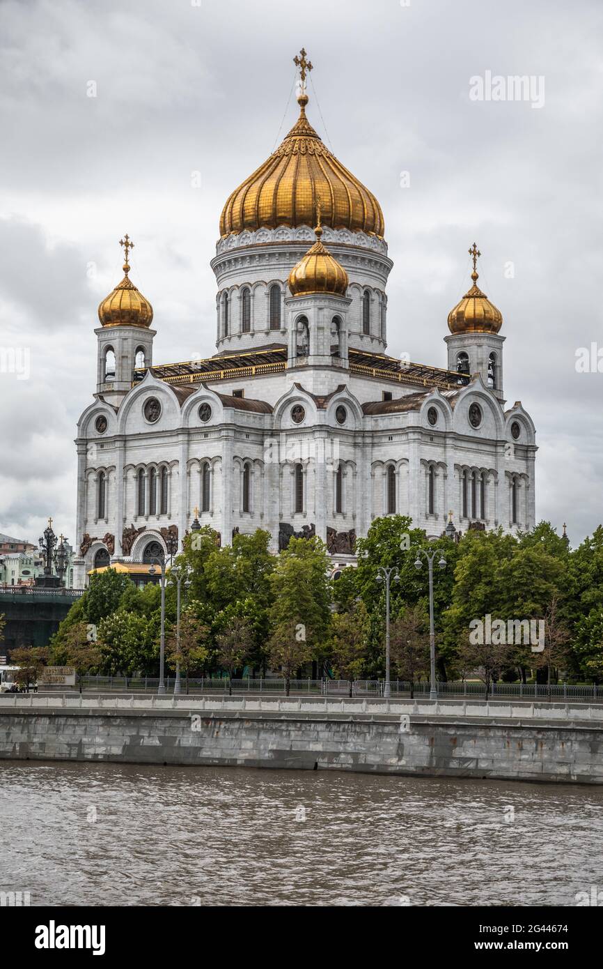 View of the Christ the Savior Cathedral from the Moscow river bank, Moscow, Russia Stock Photo