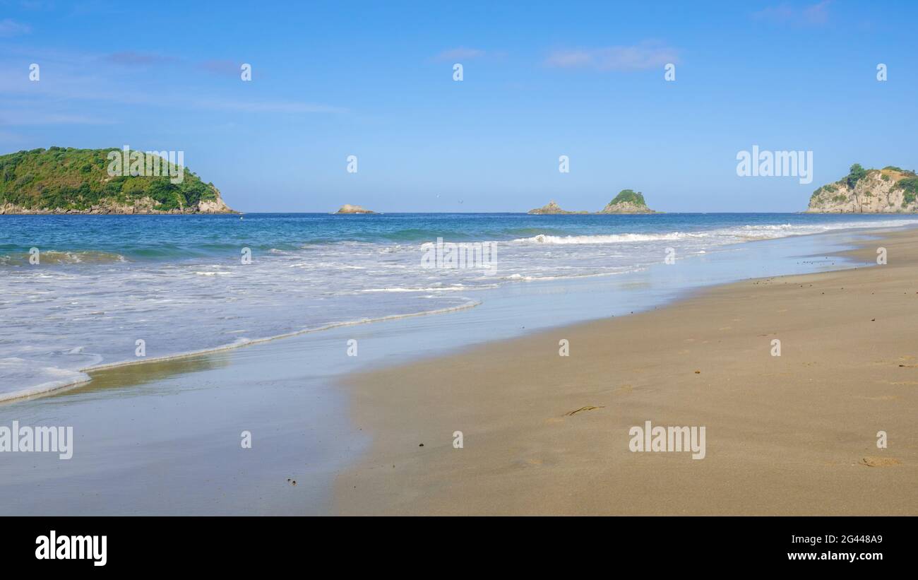 Beautiful beach at Hahei New Zealand Stock Photo