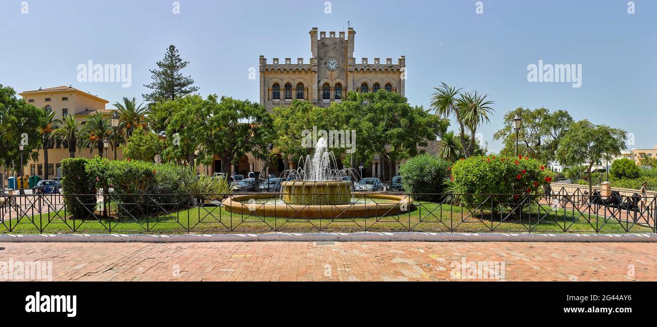 Exterior of town hall and fountain, Pla a d Es Born, Ciutadella, Menorca, Spain Stock Photo