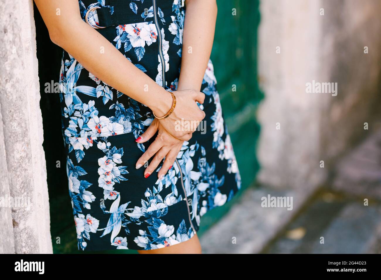 Girl with folded hands hi-res stock photography and images - Alamy