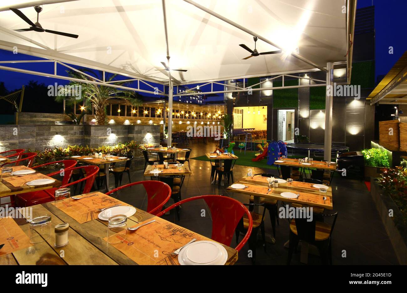 Interior design interiors hi-res stock photography and images - Alamy