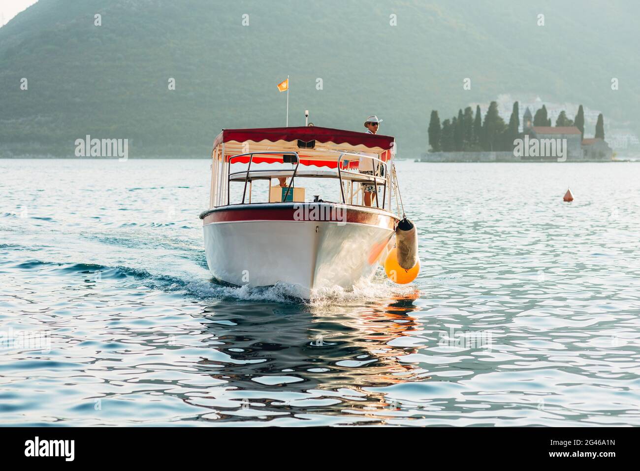 Top view tourist boat in hi-res stock photography and images - Alamy