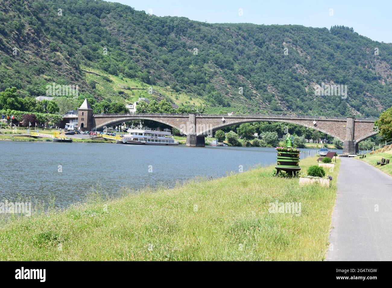 Central Bridge Cochem High Resolution Stock Photography and Images - Alamy