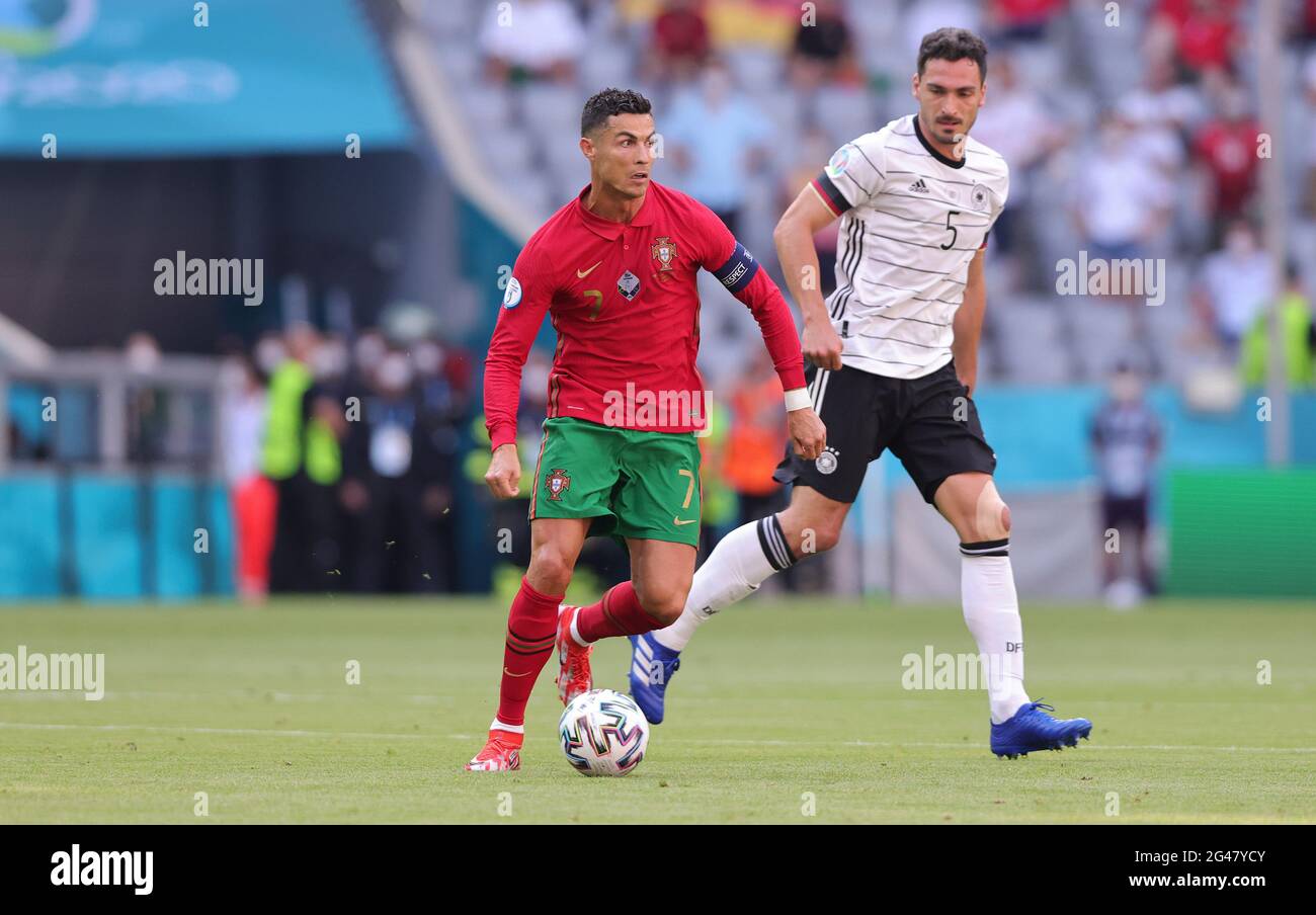 Firo 19 06 21 Fuvuball Soccer Euro 21 Em Euro European Championship Group Stage Group F Por Portugal Ger Germany Cristiano Ronaldo Individual Action Stock Photo Alamy