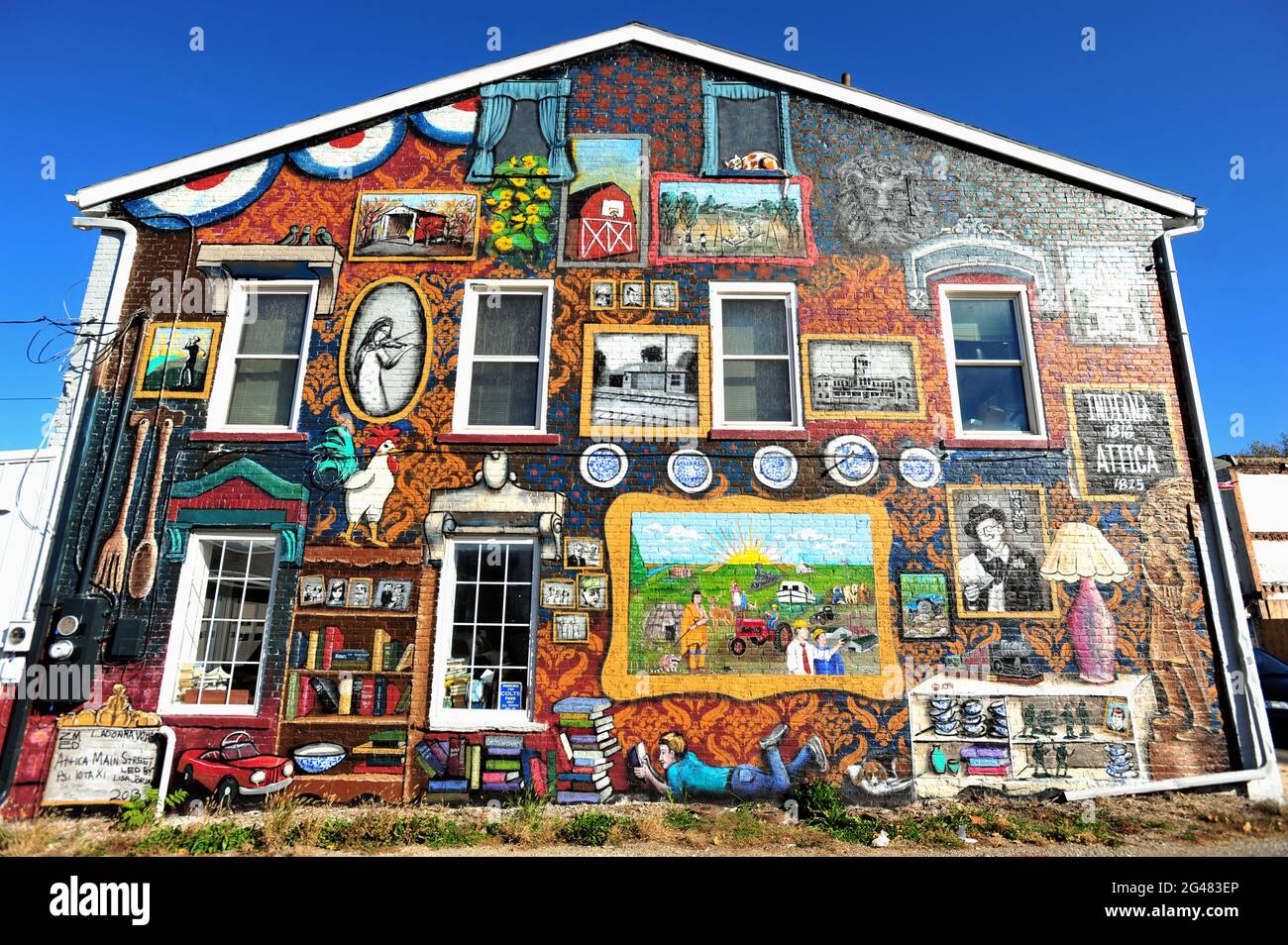 Attica, Indiana, USA. An artistic mural with scenes depicting the history of the community Stock