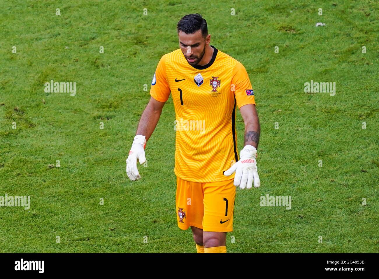 MUNCHEN, GERMANY - JUNE 19: Rui Patricio of Portugal during the UEFA Euro 2020 Group F match between Portugal and Germany at Allianz Arena on June 19, 2021 in Munchen, Germany (Photo by Andre Weening/Orange Pictures) Stock Photo