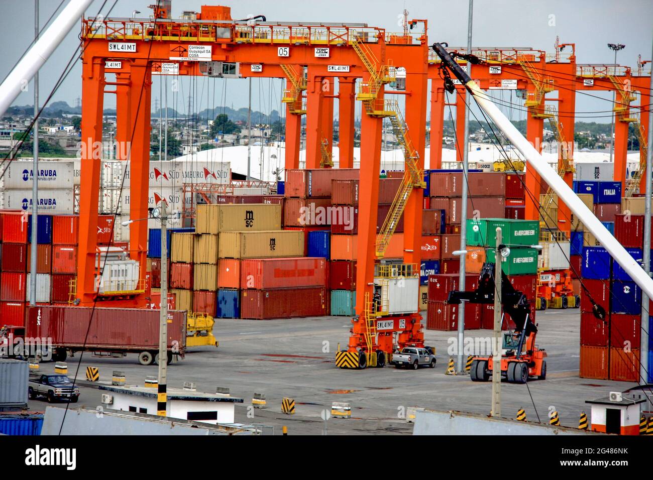 Large container lifting facilities at Port of Callao, Peru Stock Photo