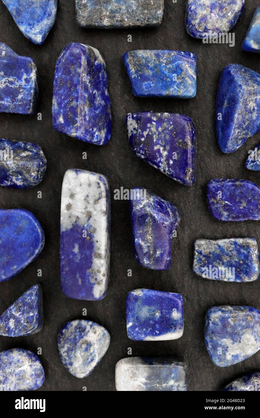 Black deals lapis stone