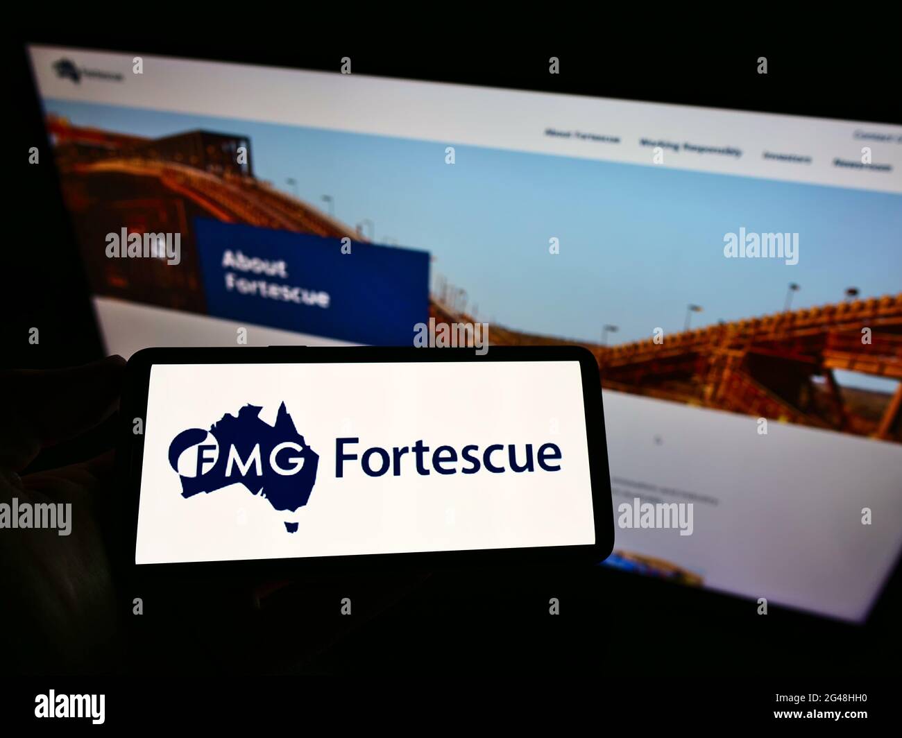 Fmg marketing logo hi-res stock photography and images - Alamy