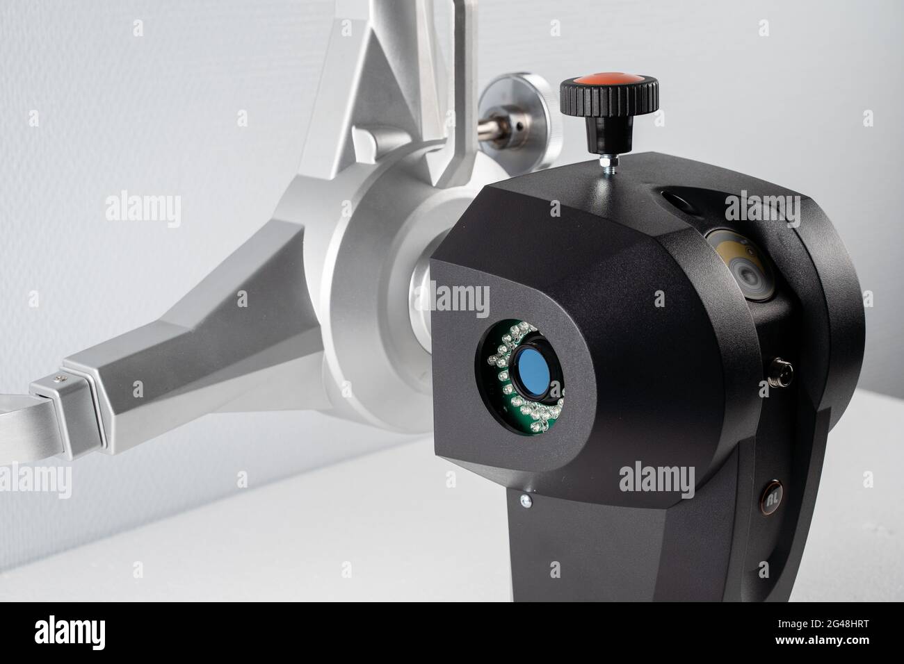 3D camera for car wheel alignment and balancing machine. Precision