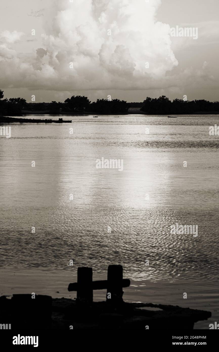 Calm sea scene quiet ocean hi-res stock photography and images - Alamy