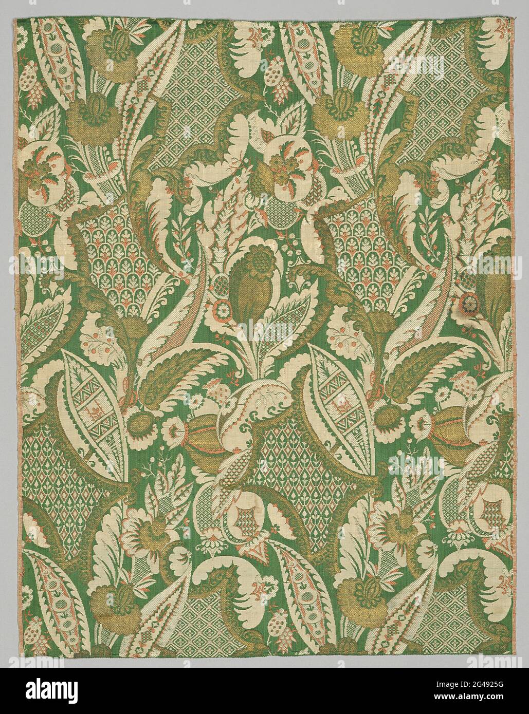 Baan silk tissue with bizarre pattern. Loan silk tissue from bubblered ...