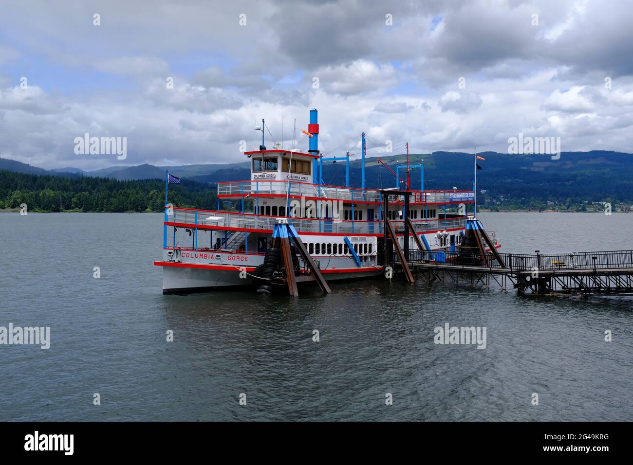 The Columbia River Boat at Dock in Cascade Locks, Oregon Stock