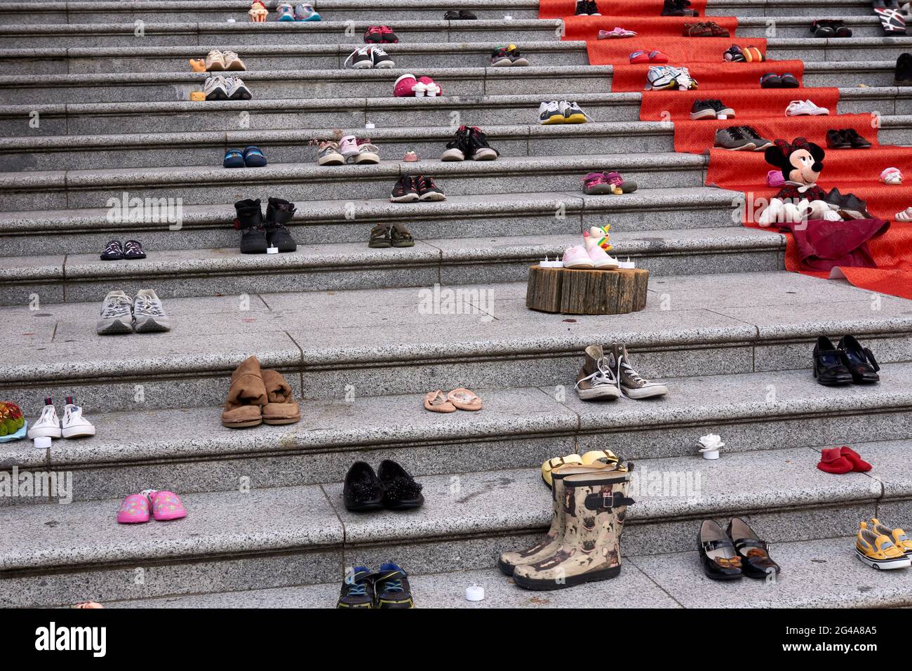 Children And Art Installation High Resolution Stock Photography And Images Alamy Children And Art Installation High Resolution Stock Photography And Images Alamy