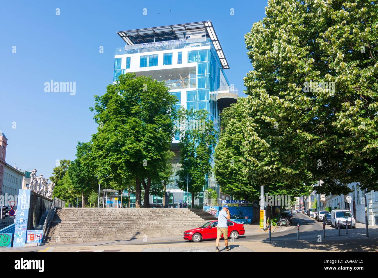 Wien, Vienna: Haus des Meeres (HdM, House of the Sea) public aquarium and zoo, in  concrete flak tower built during World War II in 06. Mariahilf, Wie Stock Photo