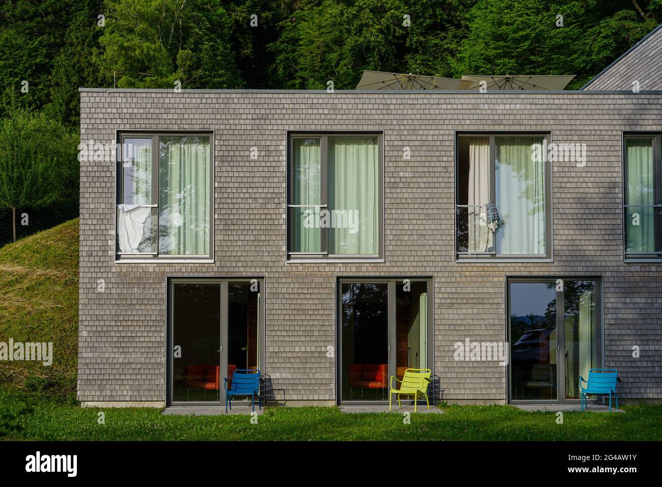 Haus Buchenried In Berg The Seminar Centre Of The Munich Adult Education Centre Is Located Directly On The Shore Of Lake Starnberg Stock Photo Alamy